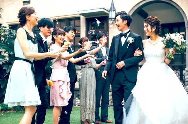 結婚式で人気の演出ランキング10選