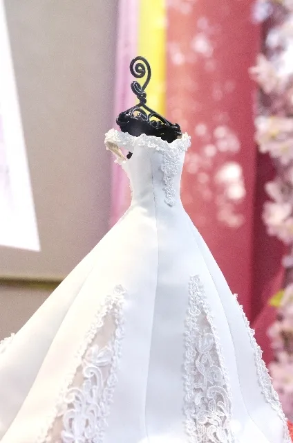 新婦に人気のウェディングドレスのラインのトレンド